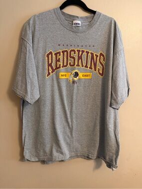 Washington Redskins Gray Graphic Short Sleeve Tee